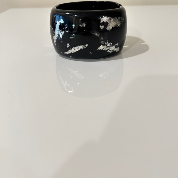 Kenneth Lane Black Lucite Plastic Bangle Bracelet Oval Vintage - Picture 10 of 11